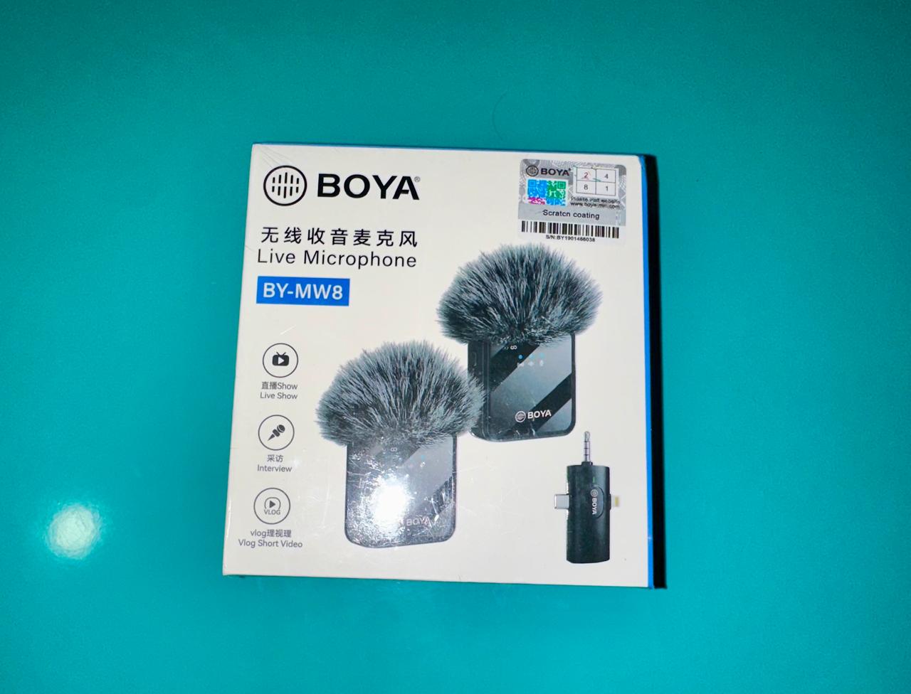 Boya BY-MW8 microphone